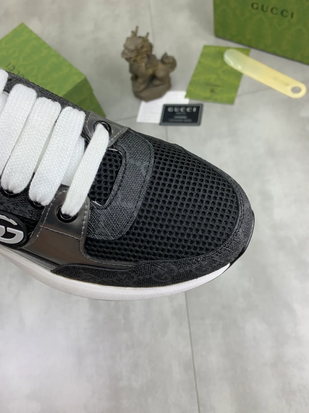 Men's shoes 💰P420💰[New model] (GUCCI) official website's latest 🎁🎁casual and fashionable men's shoes👟, hot style 💥 simple and elegant style, exclusive for trendy men. Unique official website's latest brand double G element 👑Gucci original Decorative, fashionable and generous, the fabric is original frosted calfskin ✅Full imported first-layer pigskin lining, the official website specifies wear-resistant, lightweight original rubber casual outsole, the classic model is taken in real life 🎬38-44 (45 customized) multiple colors available